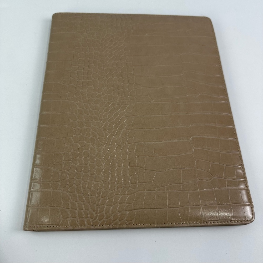 Buxton Camel Snakeskin Pattern Padfolio with Pockets, ID Slot, Pen Holder